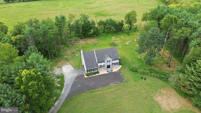 39320 TOLLHOUSE RD, Lovettsville, VA 20180