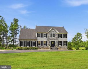 39320 TOLLHOUSE RD, Lovettsville, VA 20180