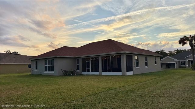 5012 FRIARS COVE Street, Sebring, FL 33872