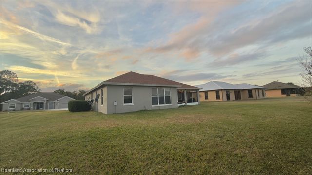 5012 FRIARS COVE Street, Sebring, FL 33872