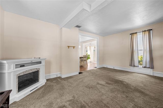 530 W Main Street, Geneva, OH 44041