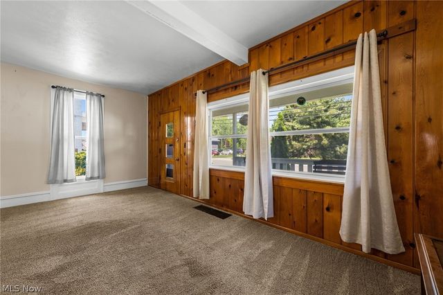 530 W Main Street, Geneva, OH 44041