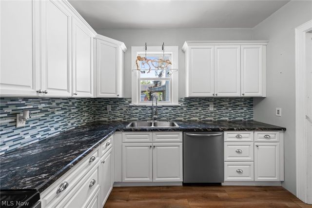 530 W Main Street, Geneva, OH 44041