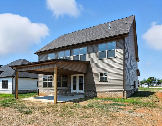 618 Woodrush Dr, Clarksville, TN 37040