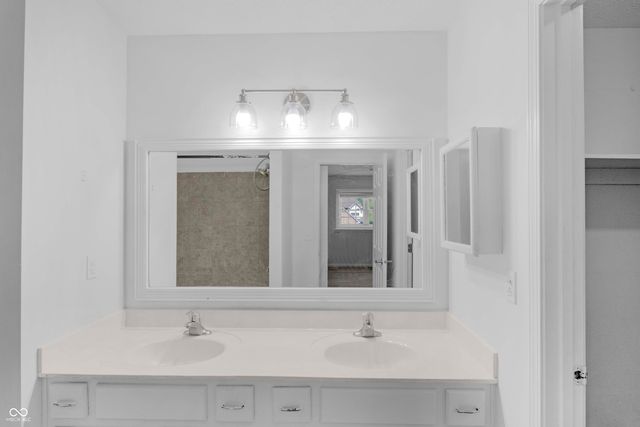 8939 Tito Court, Fishers, IN 46038