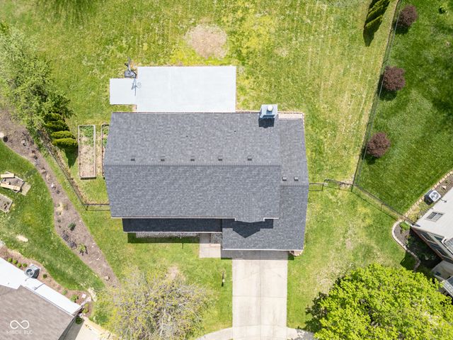 8939 Tito Court, Fishers, IN 46038