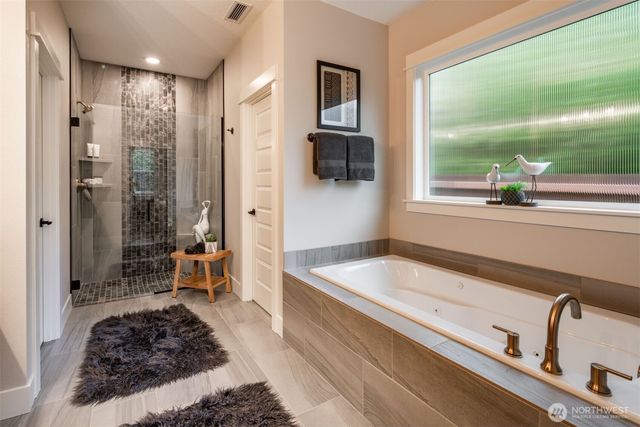 5682 Thornhill Avenue SW, Port Orchard, WA 98367