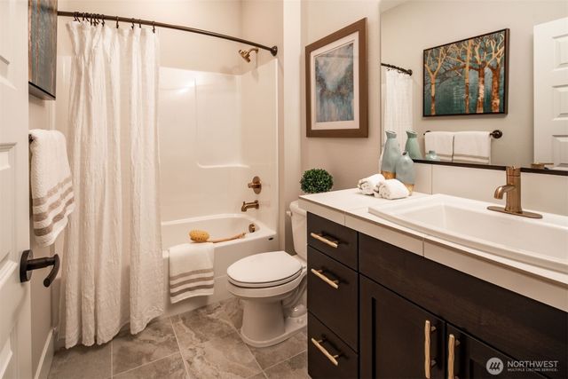 5682 Thornhill Avenue SW, Port Orchard, WA 98367