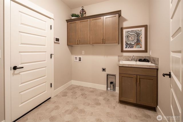 5682 Thornhill Avenue SW, Port Orchard, WA 98367