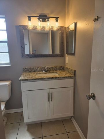 8426 VILLAGE GREEN RD, Orlando, FL 32818