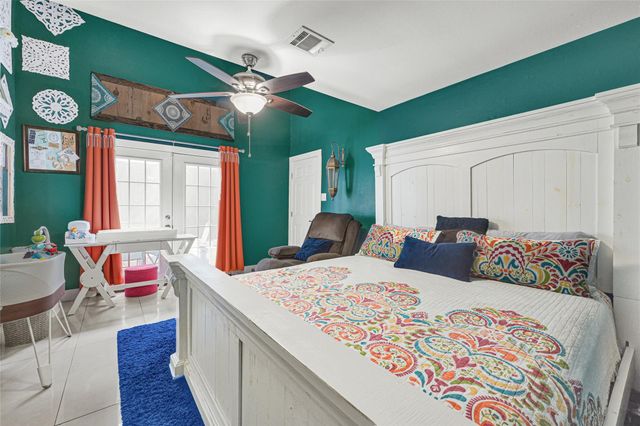 15819 Seven Springs Drive, Houston, TX 77084