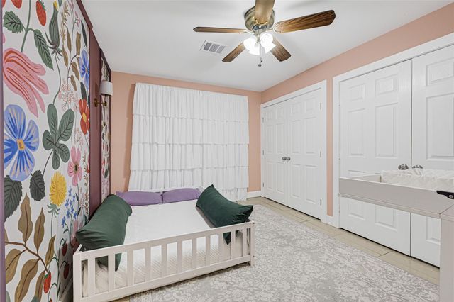 15819 Seven Springs Drive, Houston, TX 77084