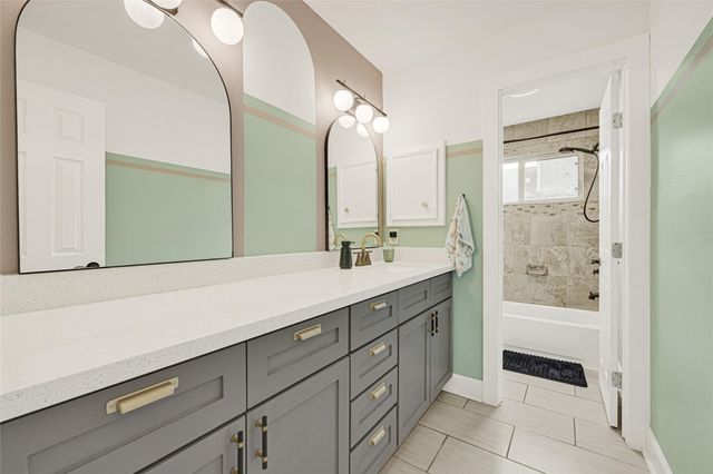 15819 Seven Springs Drive, Houston, TX 77084