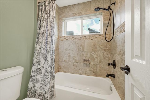 15819 Seven Springs Drive, Houston, TX 77084