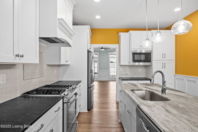 1508 Lincoln Hill Way, Louisville, KY 40245