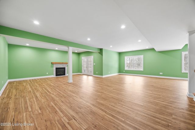 1508 Lincoln Hill Way, Louisville, KY 40245