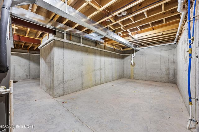 1508 Lincoln Hill Way, Louisville, KY 40245