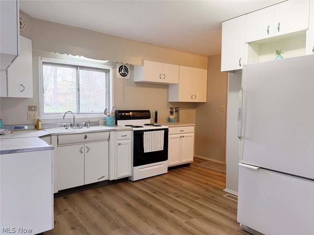 421 Linwood Drive, Alliance, OH 44601