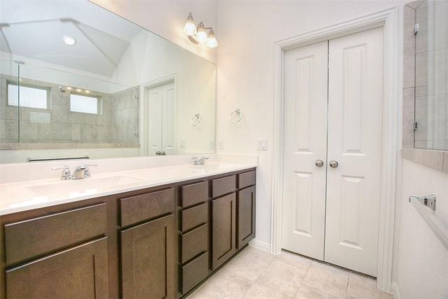 1449 Morning View RD, Georgetown, TX 78628