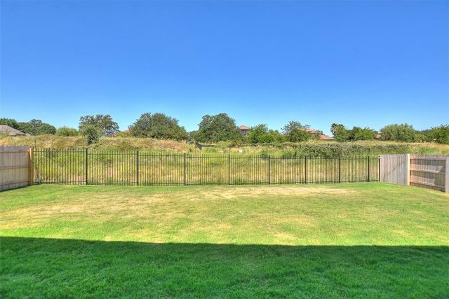 1449 Morning View RD, Georgetown, TX 78628