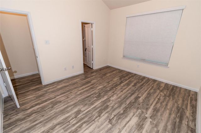 3619 Spy Glass Hill Drive, Montgomery, TX 77356