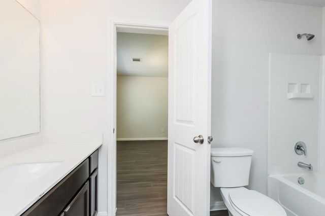 3619 Spy Glass Hill Drive, Montgomery, TX 77356