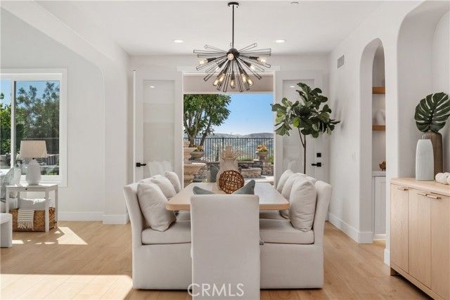 41 Long View Road, Laguna Hills, CA 92679