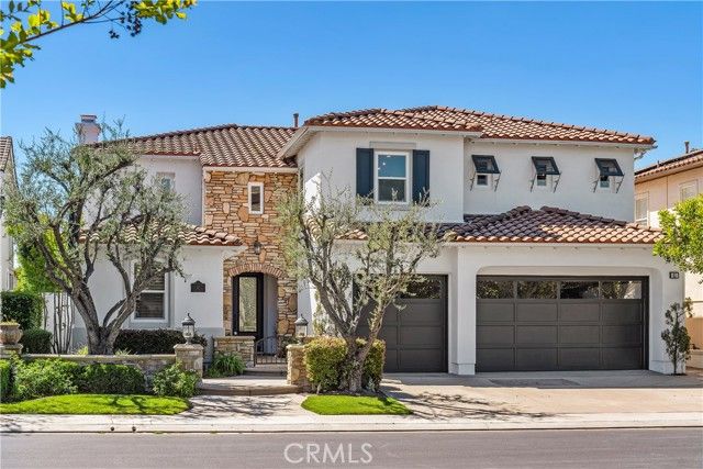 41 Long View Road, Laguna Hills, CA 92679