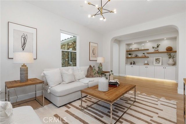 41 Long View Road, Laguna Hills, CA 92679