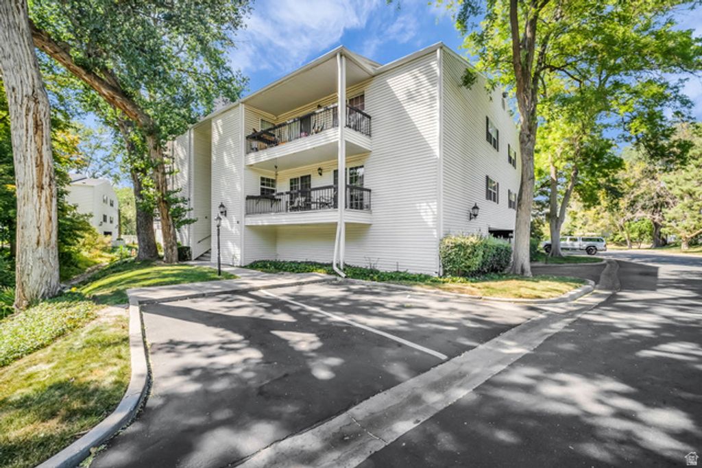 4054 S 685 E #F, Salt Lake City, UT 84107 — photo 2