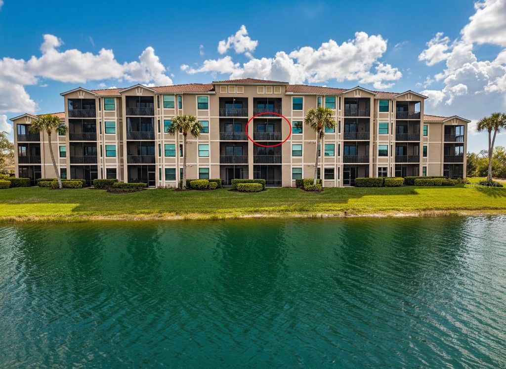 Image 19 of property listing at 7005 RIVER HAMMOCK DRIVE 304, Bradenton, FL 34212
