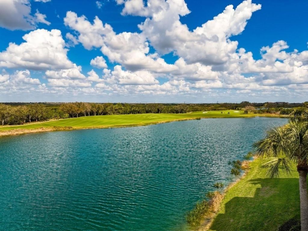 Image 20 of property listing at 7005 RIVER HAMMOCK DRIVE 304, Bradenton, FL 34212