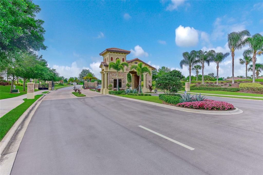 Image 28 of property listing at 7005 RIVER HAMMOCK DRIVE 304, Bradenton, FL 34212
