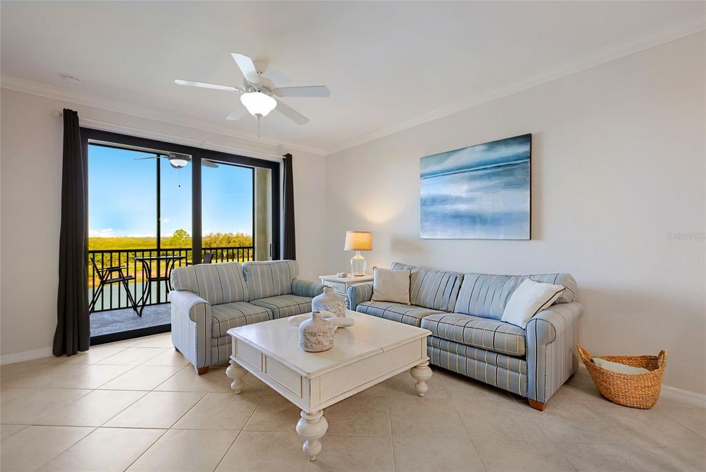 Image 4 of property listing at 7005 RIVER HAMMOCK DRIVE 304, Bradenton, FL 34212