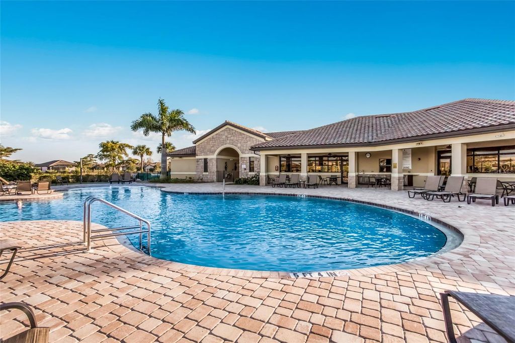Image 50 of property listing at 7005 RIVER HAMMOCK DRIVE 304, Bradenton, FL 34212