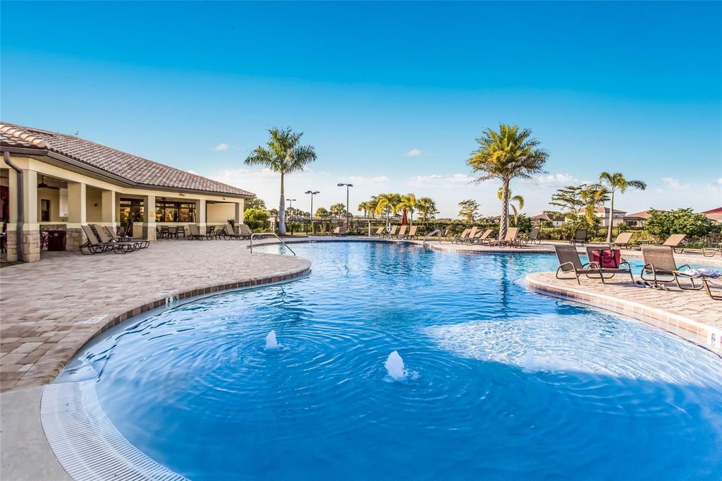 Image 51 of property listing at 7005 RIVER HAMMOCK DRIVE 304, Bradenton, FL 34212