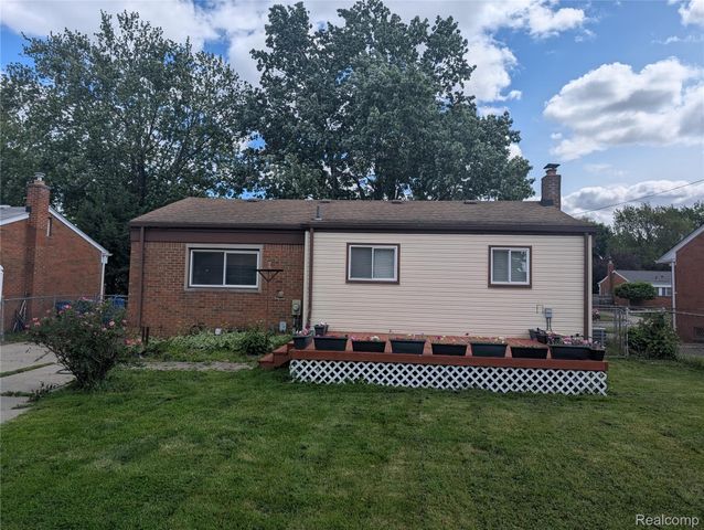 11657 ENGLEMAN Road, Warren, MI 48089