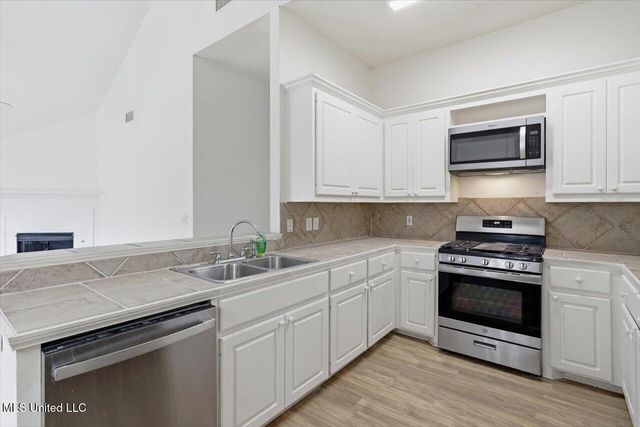 1007 Elm'S Cove, Ridgeland, MS 39157