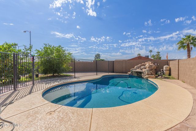 1676 N La Mora Drive, Goodyear, AZ 85338