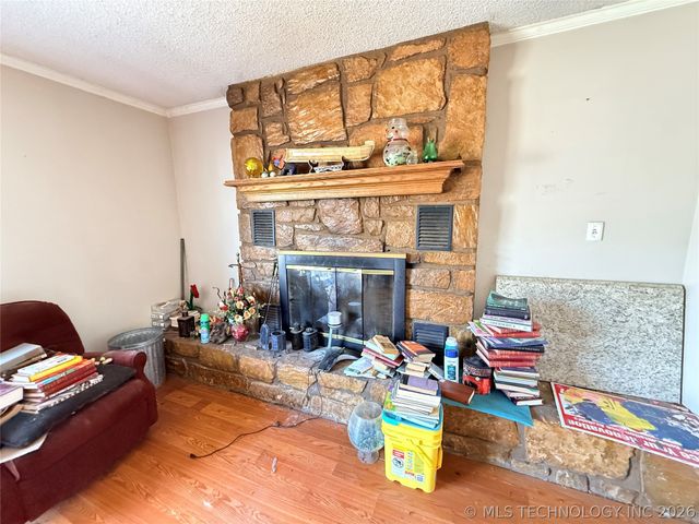 4825 S Lawton Avenue, Tulsa, OK 74107