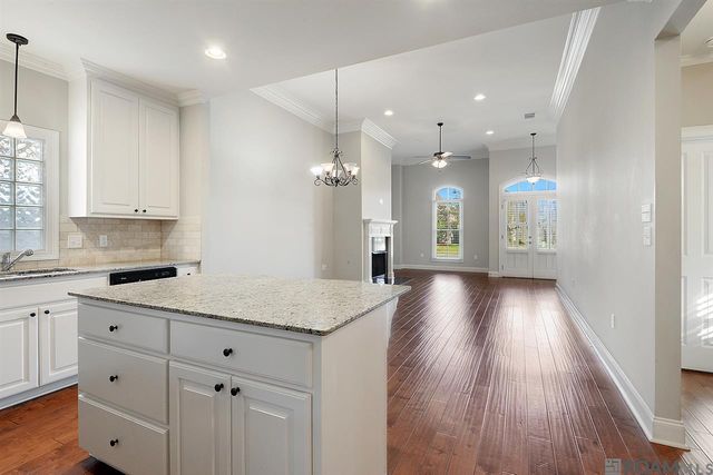 3114 Hudson Park Dr, Baton Rouge, LA 70810