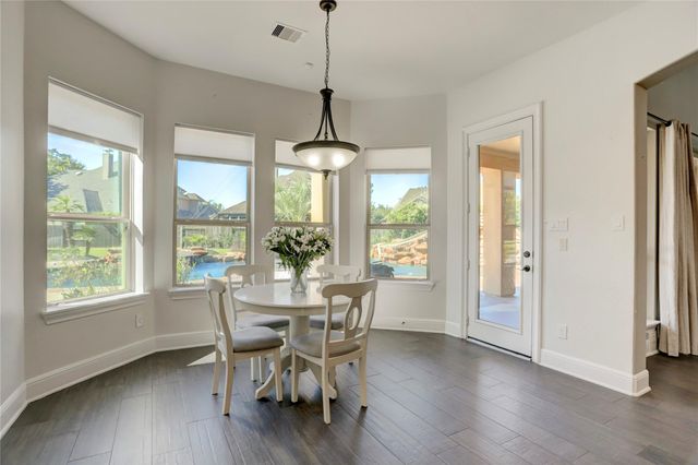 14 Pravia Path Drive, Missouri City, TX 77459