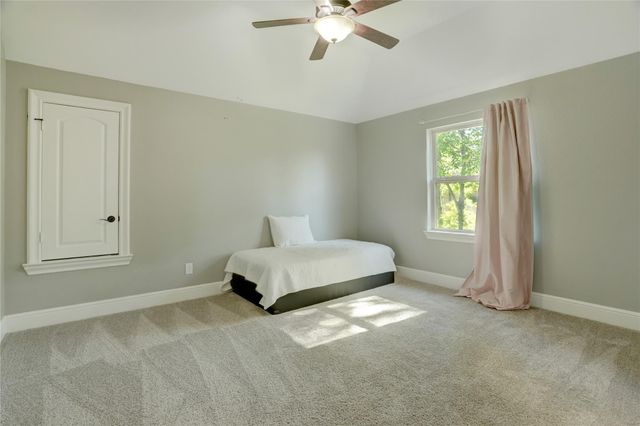 14 Pravia Path Drive, Missouri City, TX 77459