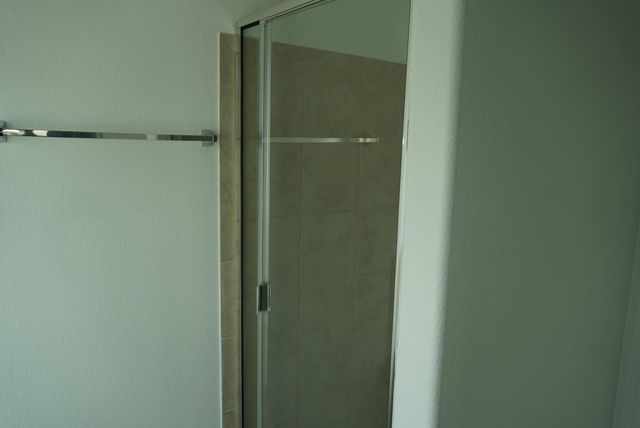 231 Milliner LOOP, Hutto, TX 78634