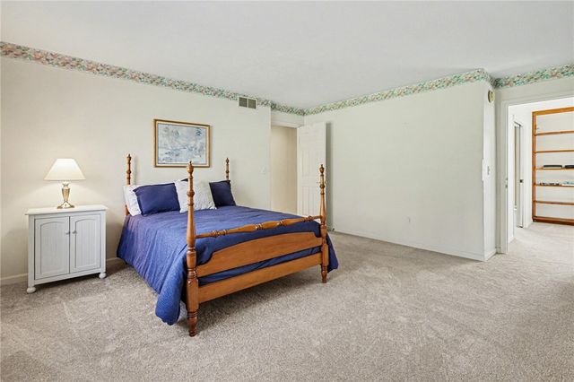 158 Eaglesfield Way, Perinton, NY 14450