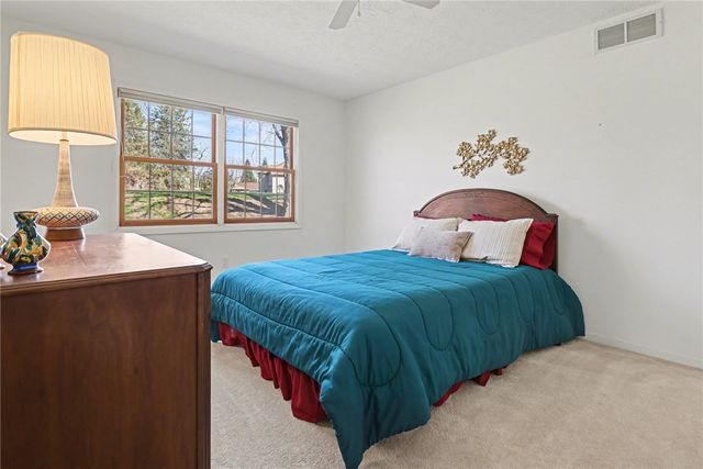 158 Eaglesfield Way, Perinton, NY 14450