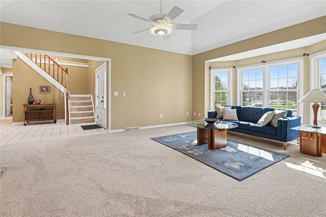 158 Eaglesfield Way, Perinton, NY 14450