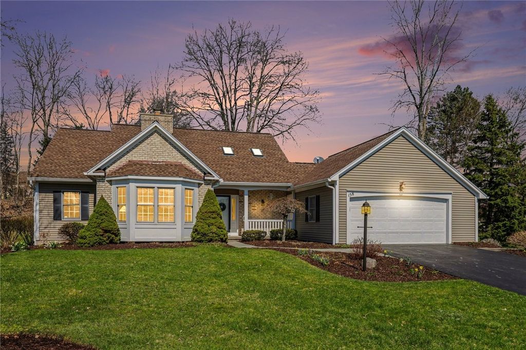 158 Eaglesfield Way, Perinton, NY 14450