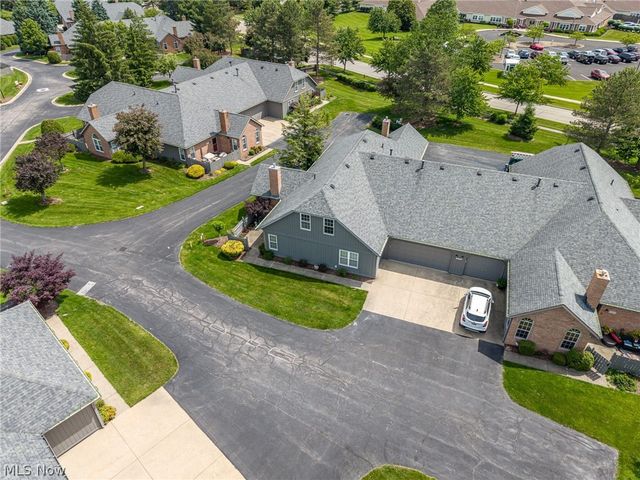 1055 North Jefferson Street B, Medina, OH 44256