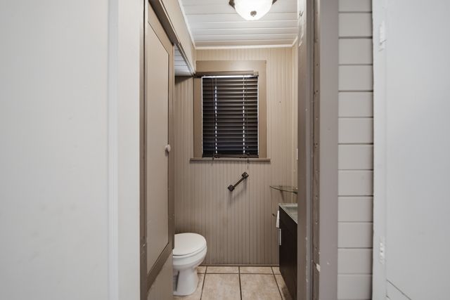 304 W Chamberlin Street, Dixon, IL 61021